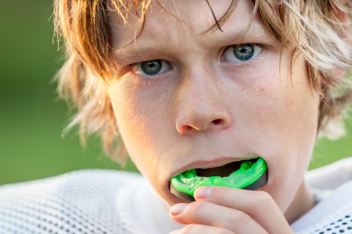 Πώς να φροντίζετε τα δόντια σας όταν συμμετέχετε σε σπορ!